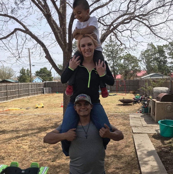 Meet your Posher, Tess - Picture 2 of 4